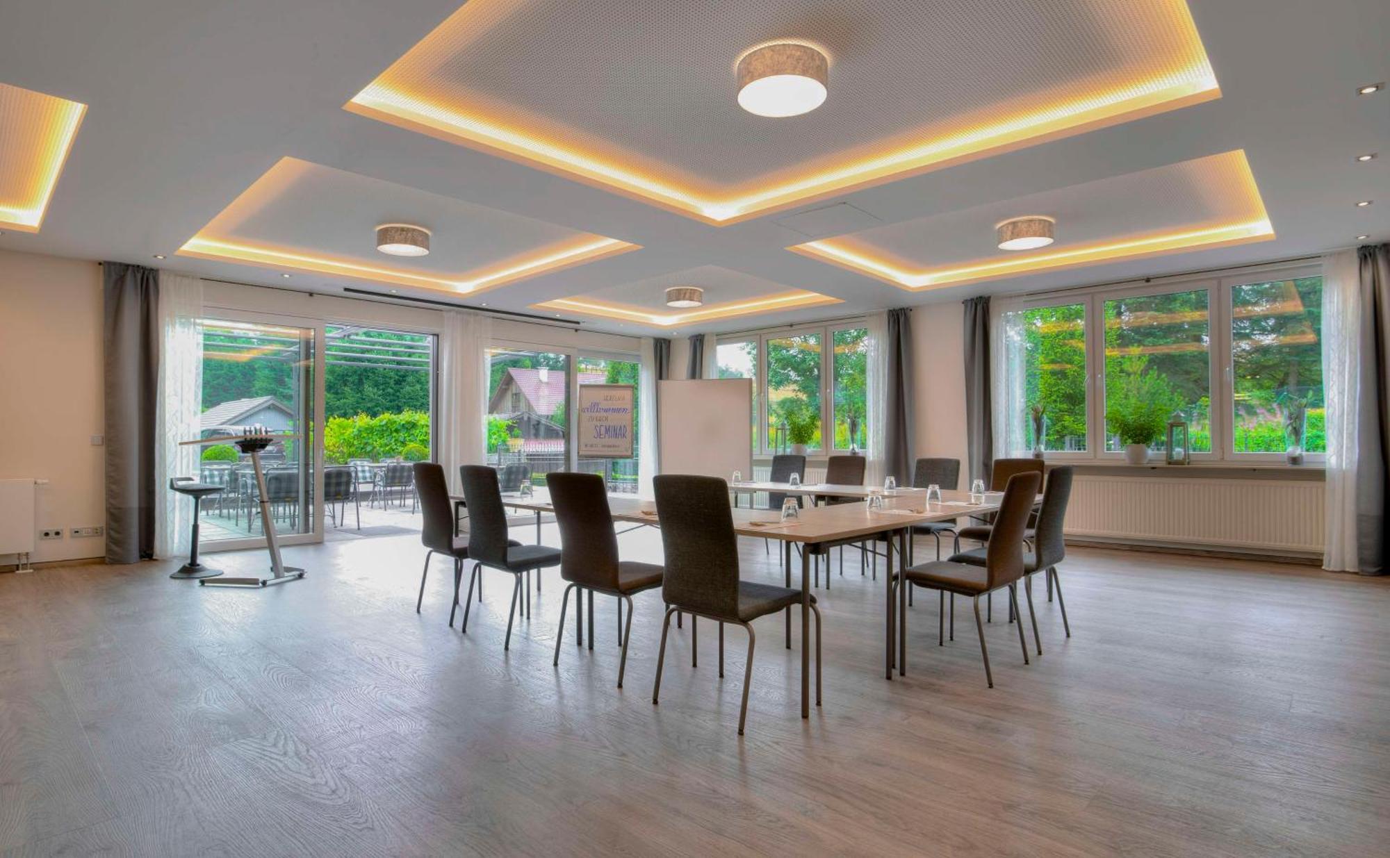 Best Western Hotel Brunnenhof Weibersbrunn Bagian luar foto