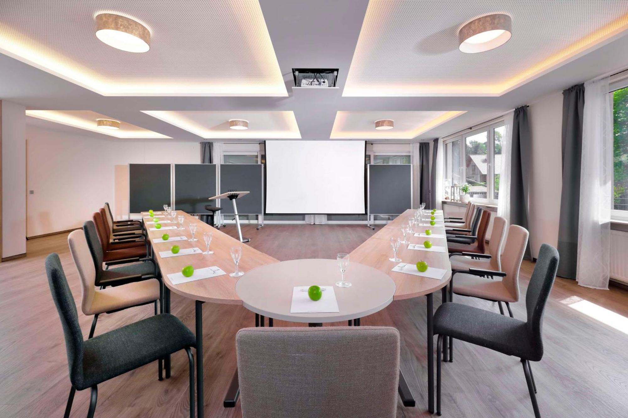 Best Western Hotel Brunnenhof Weibersbrunn Bagian luar foto