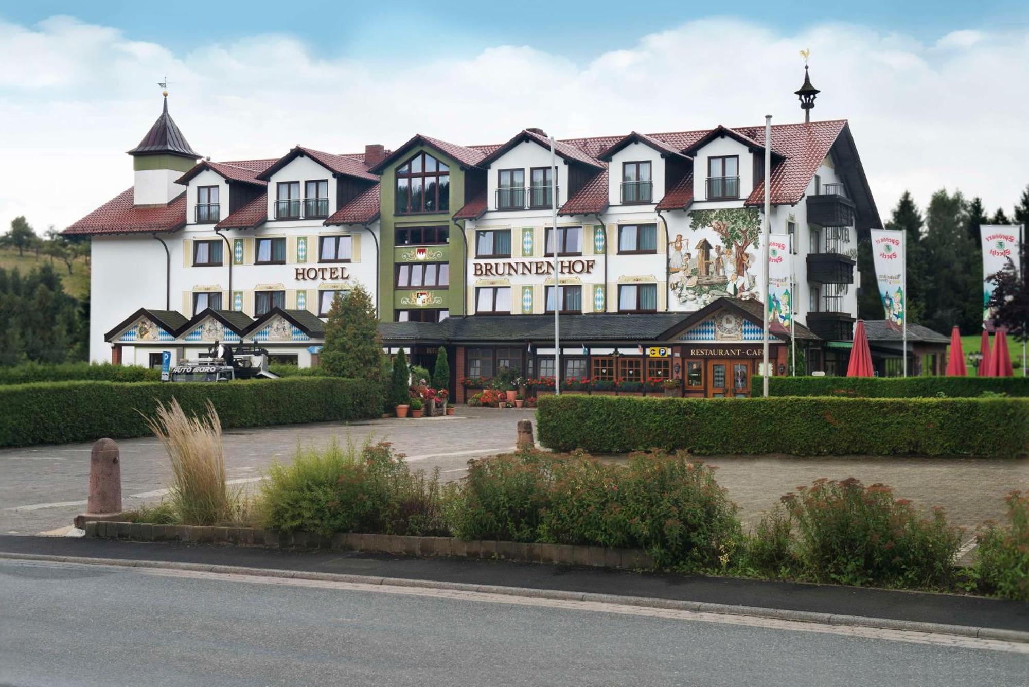 Best Western Hotel Brunnenhof Weibersbrunn Bagian luar foto