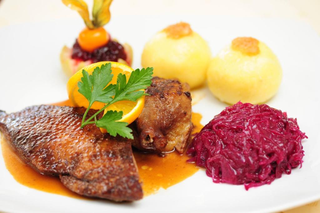 Best Western Hotel Brunnenhof Weibersbrunn Bagian luar foto