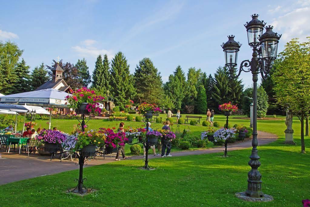 Best Western Hotel Brunnenhof Weibersbrunn Bagian luar foto