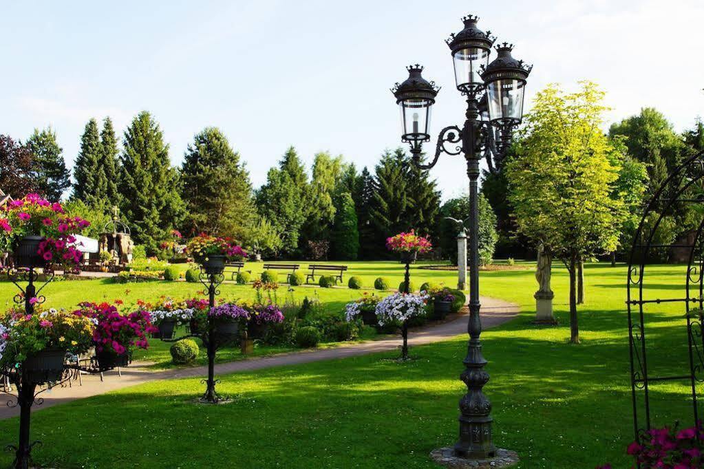 Best Western Hotel Brunnenhof Weibersbrunn Bagian luar foto